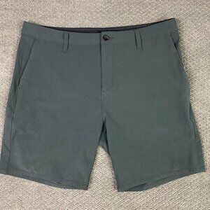 Vuori Aim Shorts Men's 36 Gray Lightweight Outdoor Golf Hiking Performance